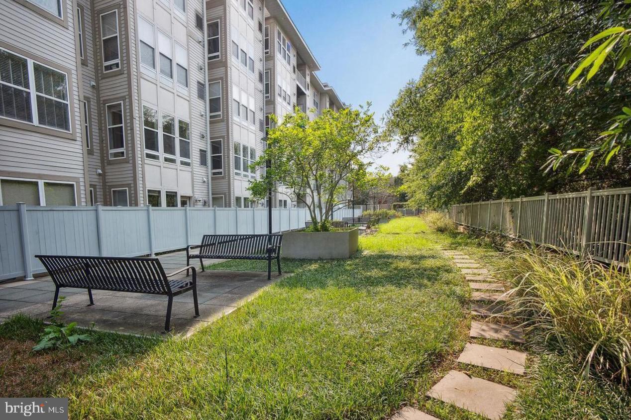 8045 Newell Street, Unit 512 Silver Spring, MD 20910 - Photo 44 of 49 Terrace
