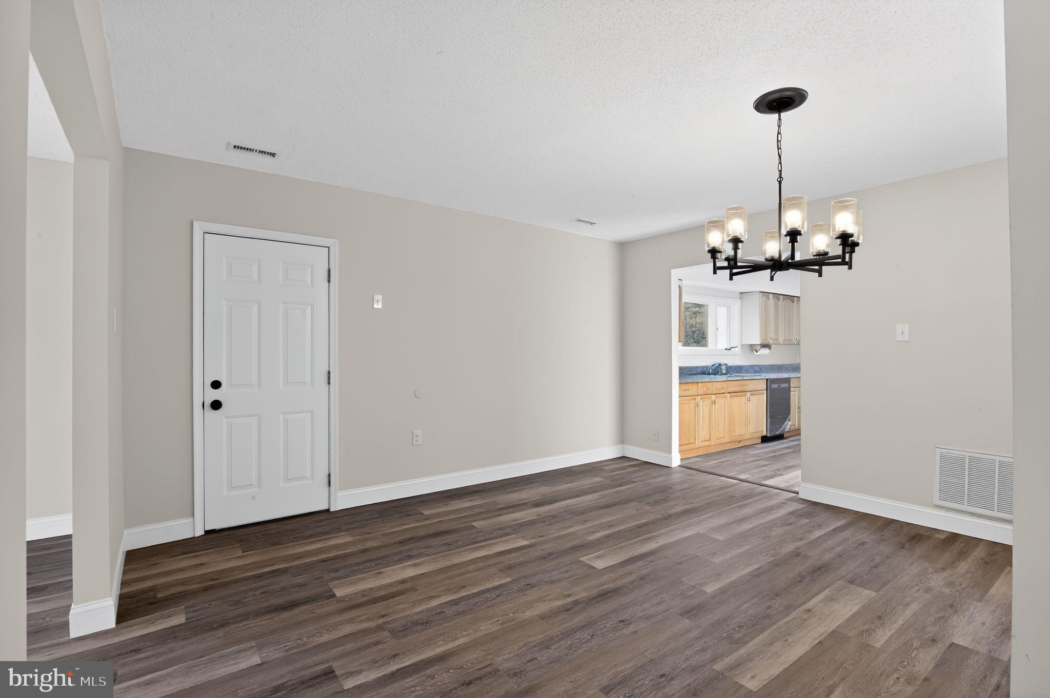 32 Rosewood Road Millville, NJ 08332 - Photo 5 of 15