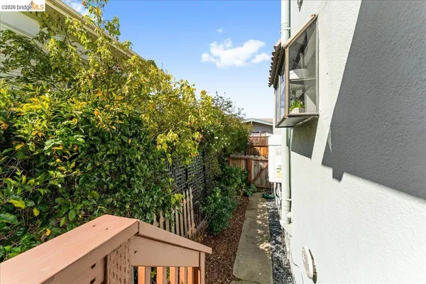 $1,495,000 | 2144-2148 Curtis Street, Berkeley, CA 94702