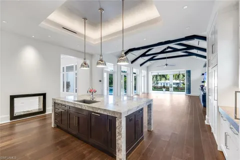 $15,900,000 | 605 Galleon Drive, Naples, FL 34102