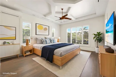 $15,900,000 | 605 Galleon Drive, Naples, FL 34102