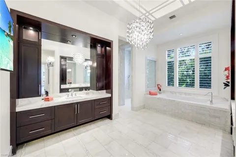 $15,900,000 | 605 Galleon Drive, Naples, FL 34102