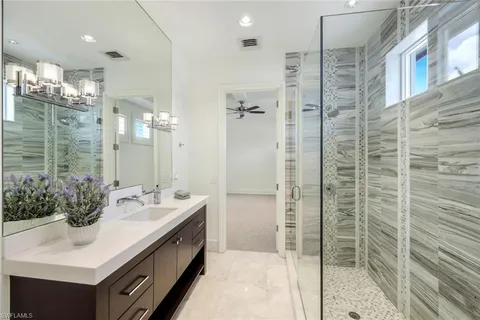 $15,900,000 | 605 Galleon Drive, Naples, FL 34102