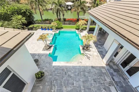 $15,900,000 | 605 Galleon Drive, Naples, FL 34102