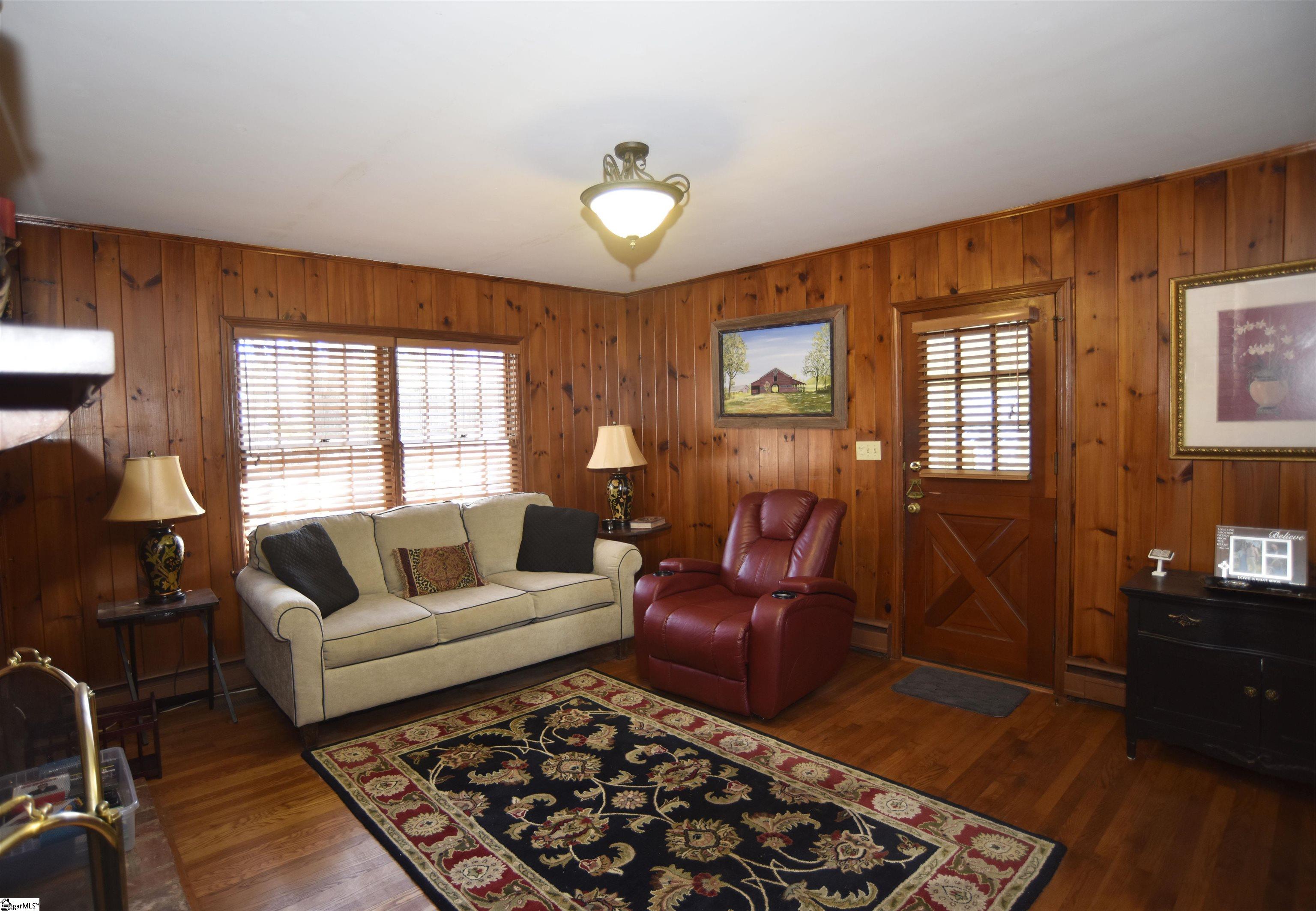 239 Sheffield Road Greer, SC 29651 - Photo 7 of 30
