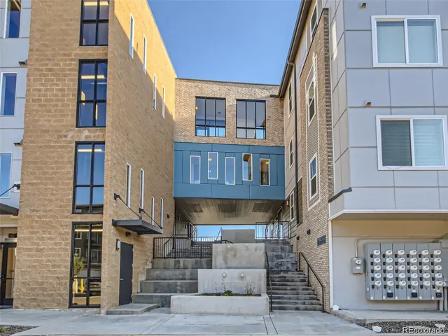 $435,000 | 420 East Fremont Place, Unit 407, Centennial, CO 80122