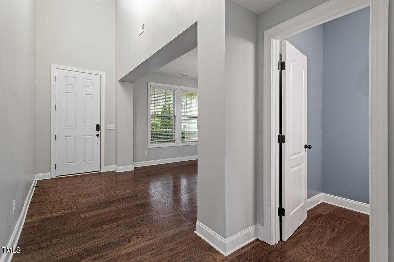 1723 Capstone Drive Durham, NC 27713 - Photo 9 of 34 1723 Capstone Drive_10