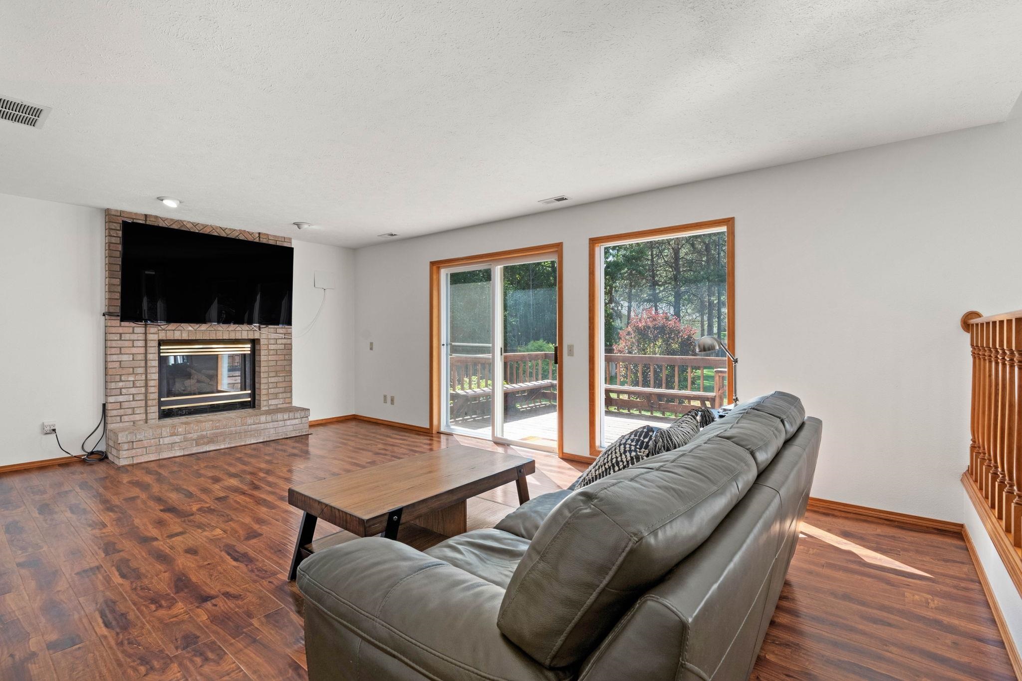 14725 North Lowe Road Mead, WA 99021 - Photo 12 of 28