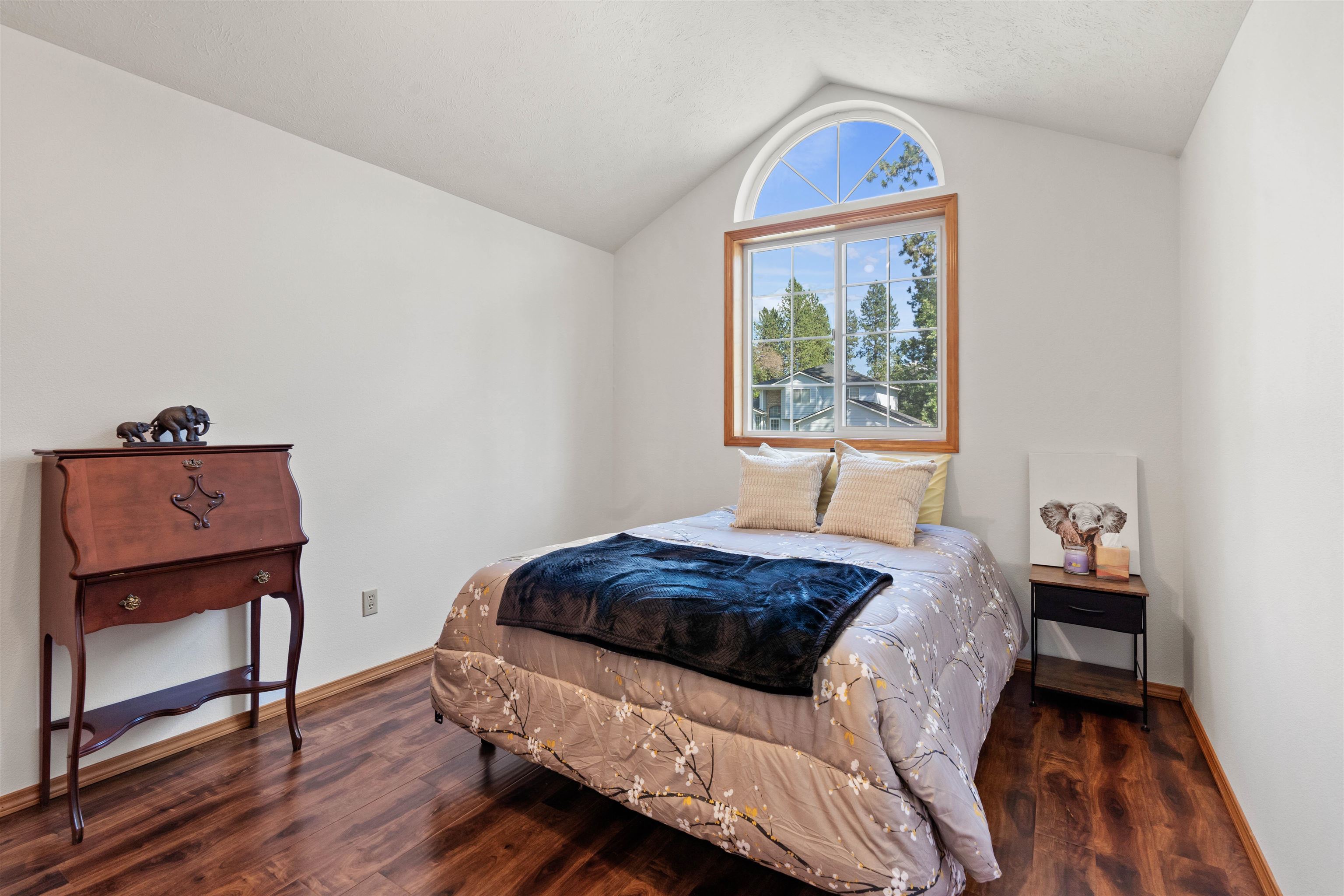 14725 North Lowe Road Mead, WA 99021 - Photo 16 of 28