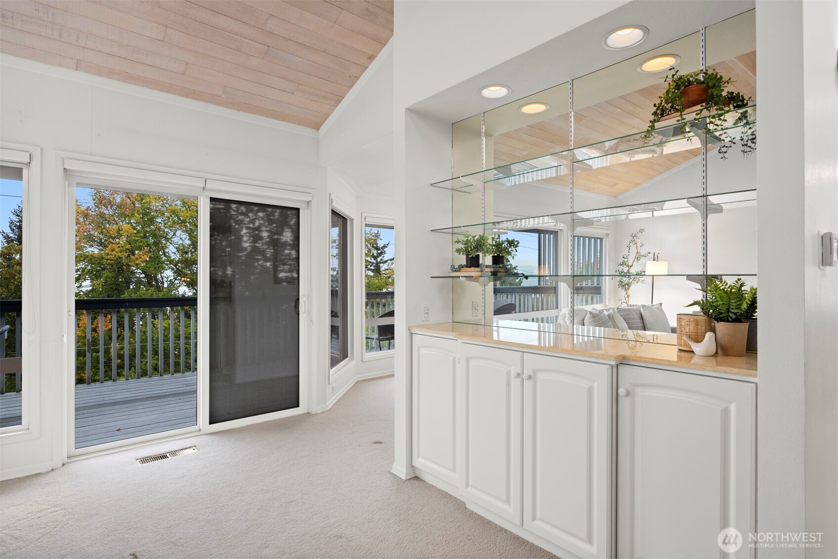 337 South State Street, Unit 2 Bellingham, WA 98225 - Photo 12 of 40 a kitchen with granite countertop a sink and a stove