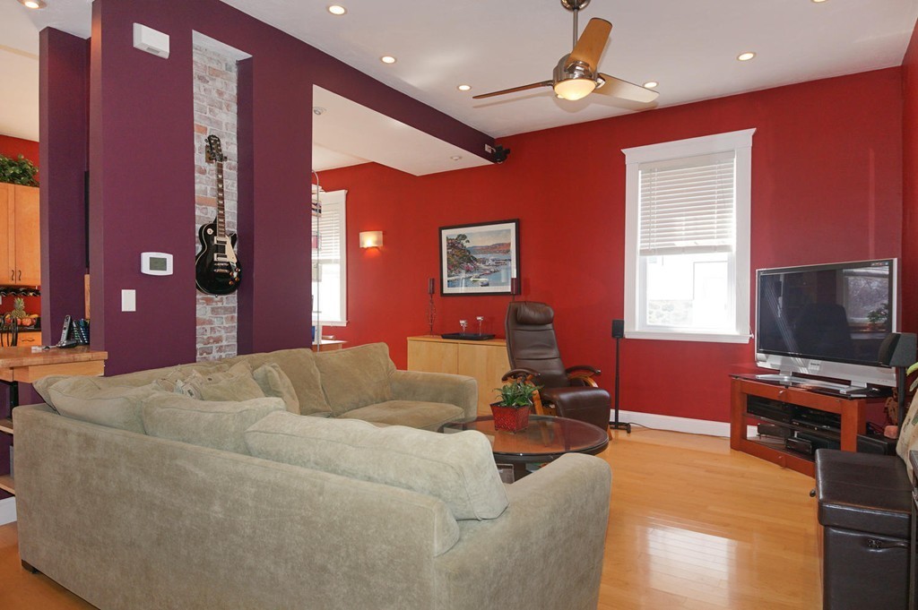 28 Fessenden Road Arlington, MA 02476 - Photo 2 of 27 Gallery Image 2