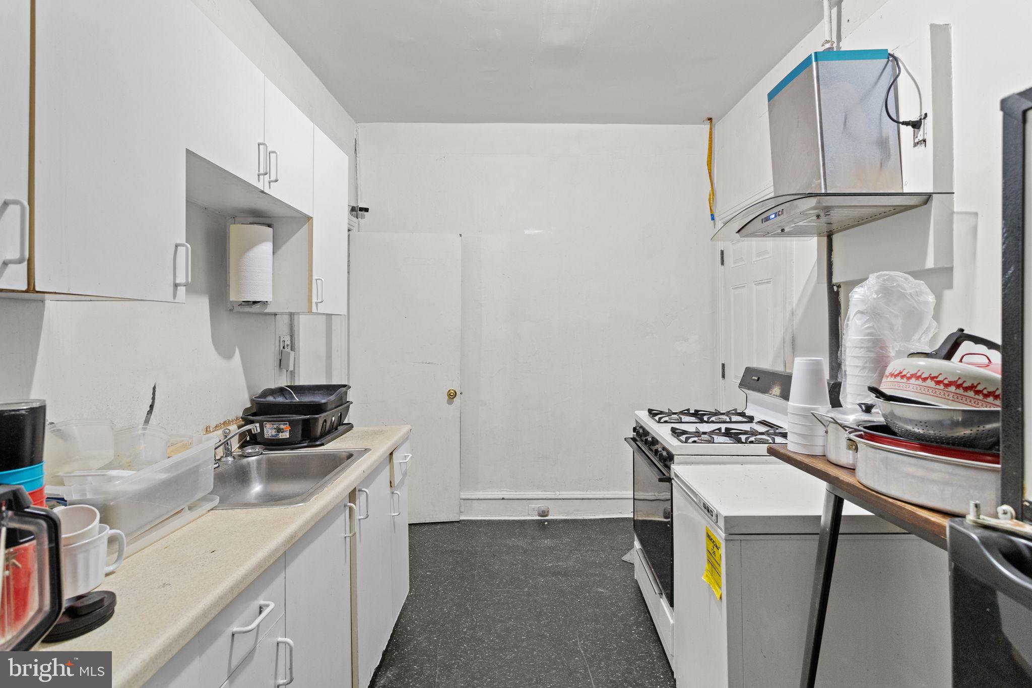 5409 Walnut Street Philadelphia, PA 19139 - Photo 13 of 37