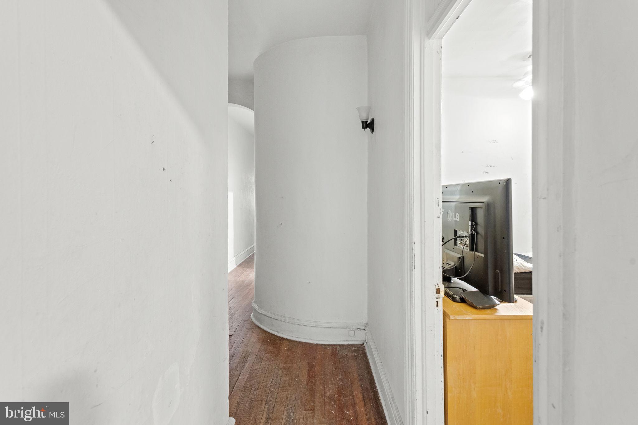 5409 Walnut Street Philadelphia, PA 19139 - Photo 7 of 37