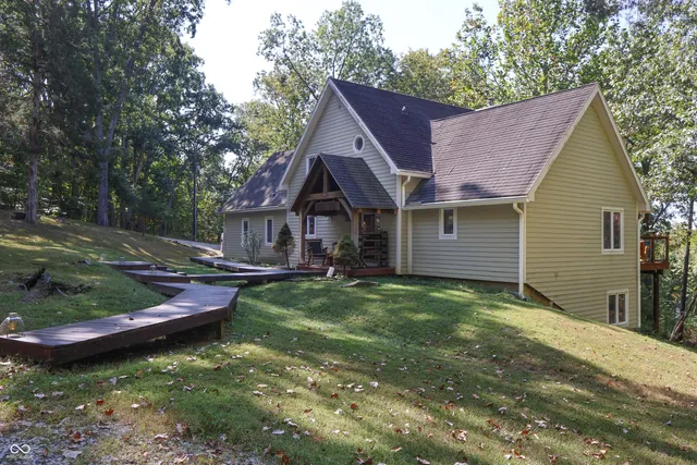 $640,000 | 9007 Agate Avenue, Nashville, IN 47448