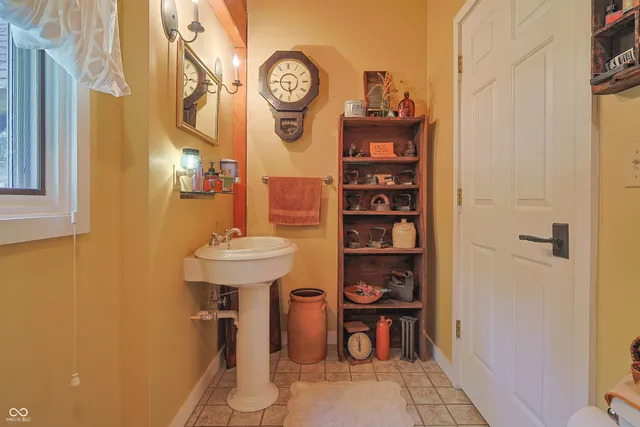 $640,000 | 9007 Agate Avenue, Nashville, IN 47448