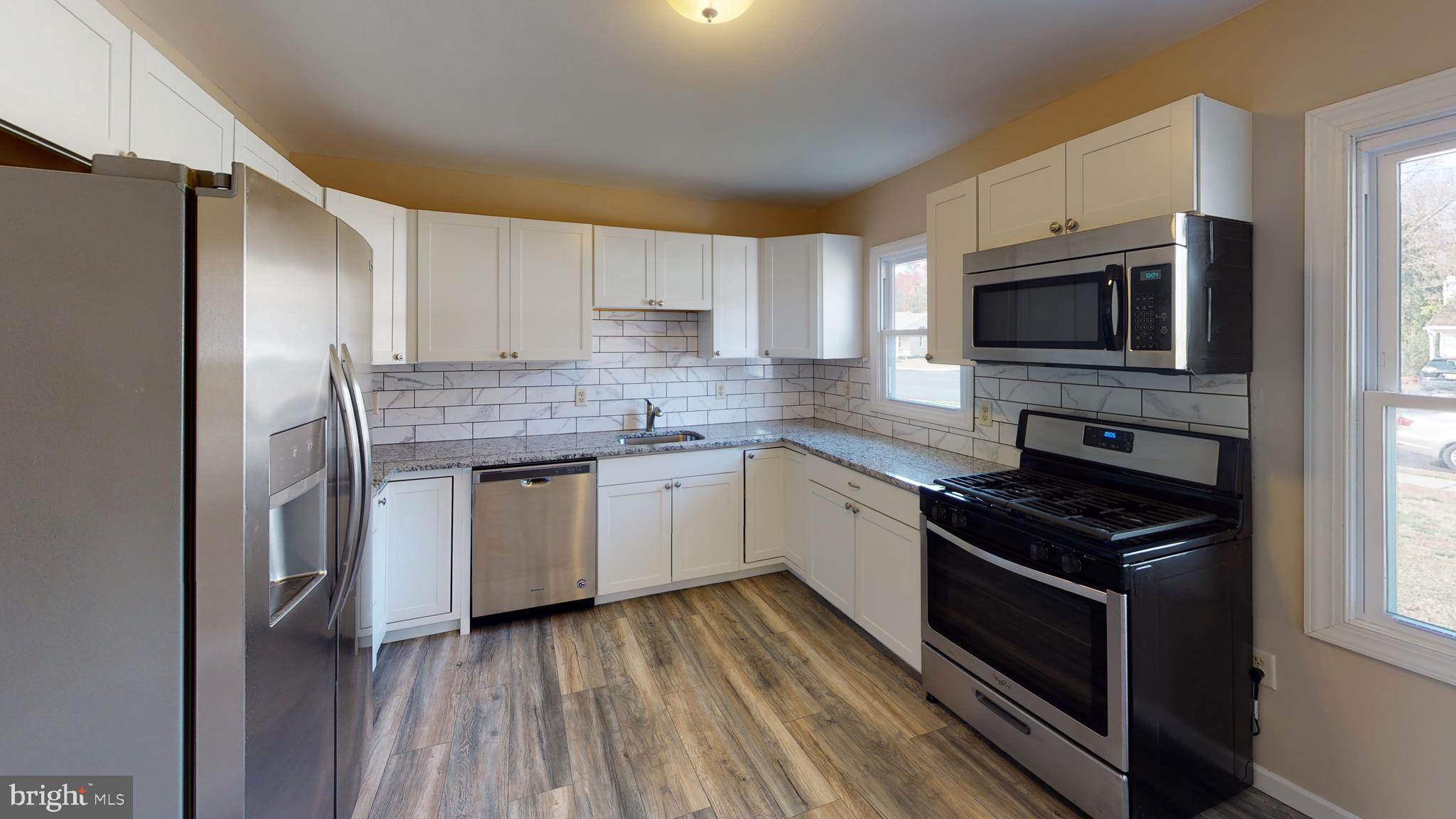 21 Stagecoach Road Southampton, NJ 08088 - Photo 17 of 55 Newly renovated kitchen