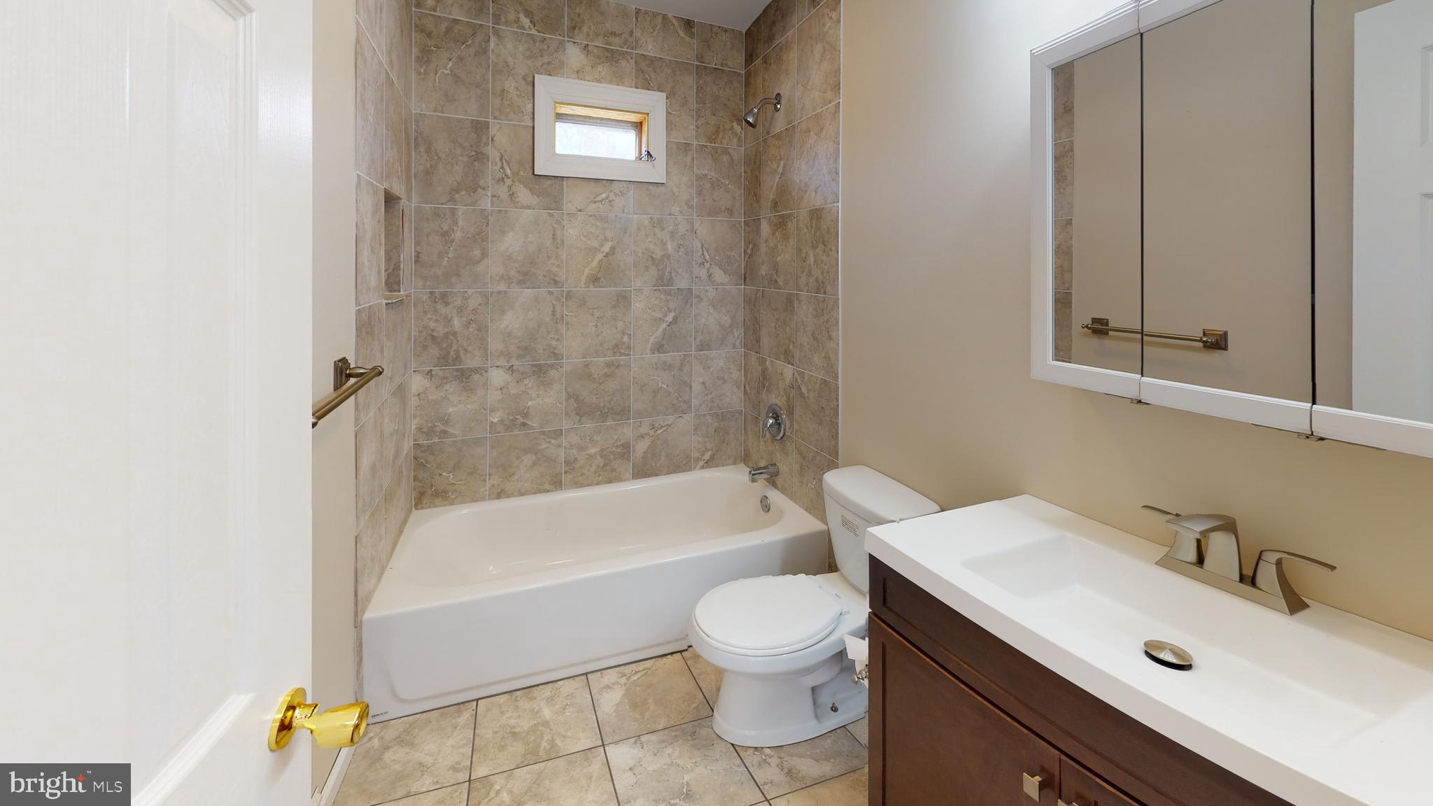 21 Stagecoach Road Southampton, NJ 08088 - Photo 31 of 55 Remodeled Bath