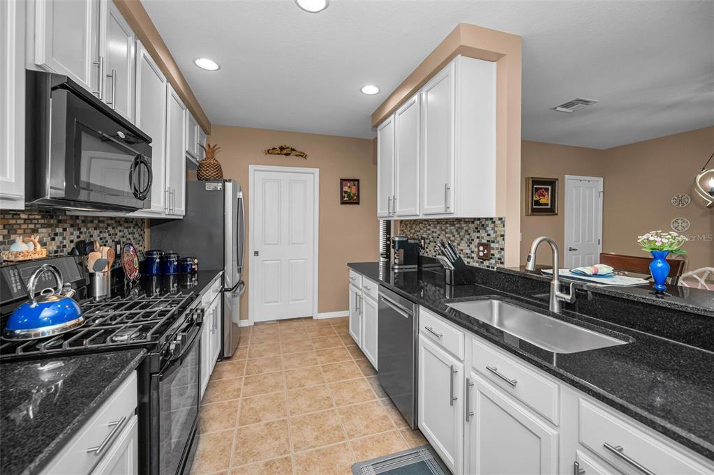 3436 Lonzalo Way New Port Richey, FL 34655 - Photo 18 of 52