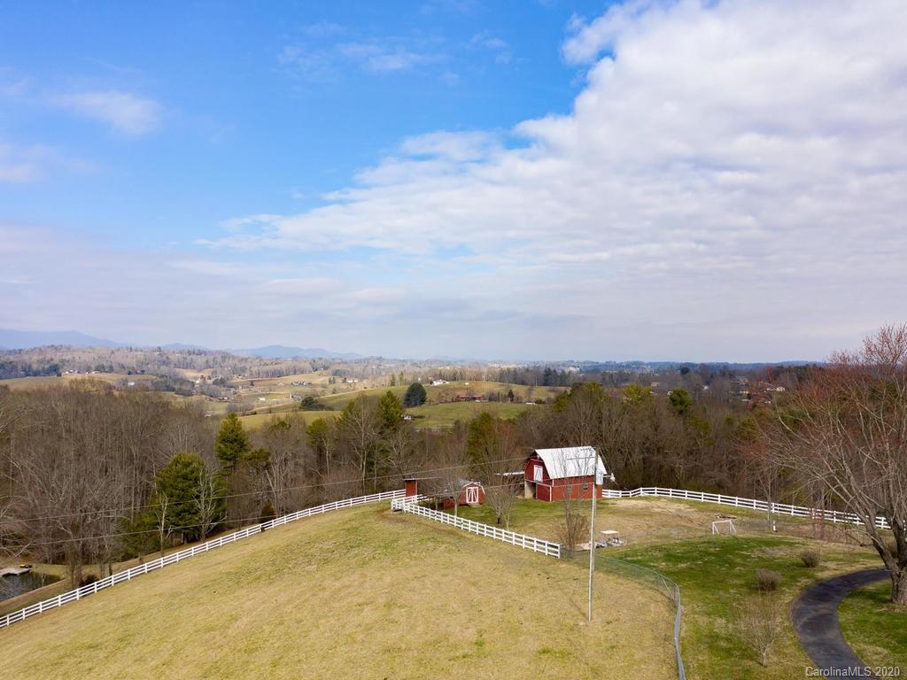 321 Gouges Branch Road Leicester, NC 28748 - Photo 47 of 48 a view of a city