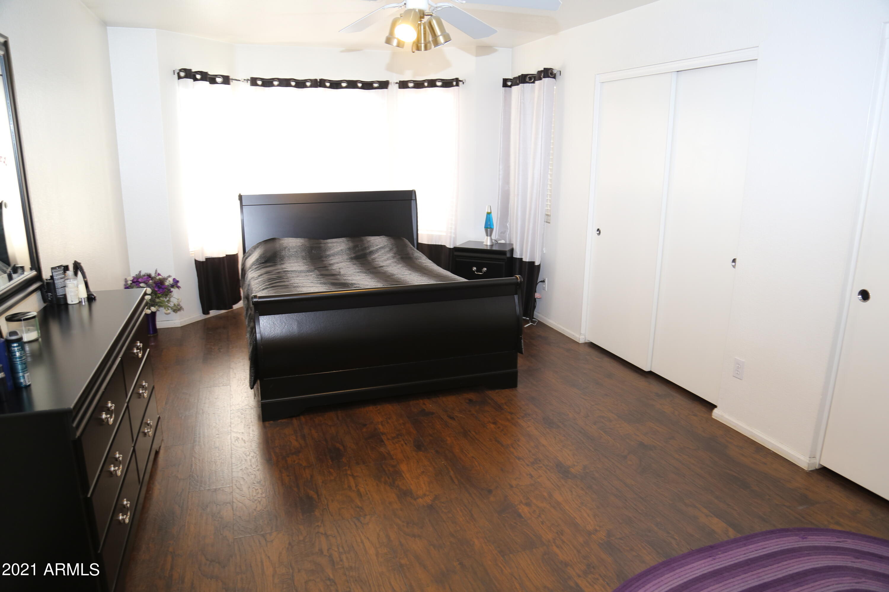 3112 East Escuda Road Phoenix, AZ 85050 - Photo 14 of 29 IMG_5915