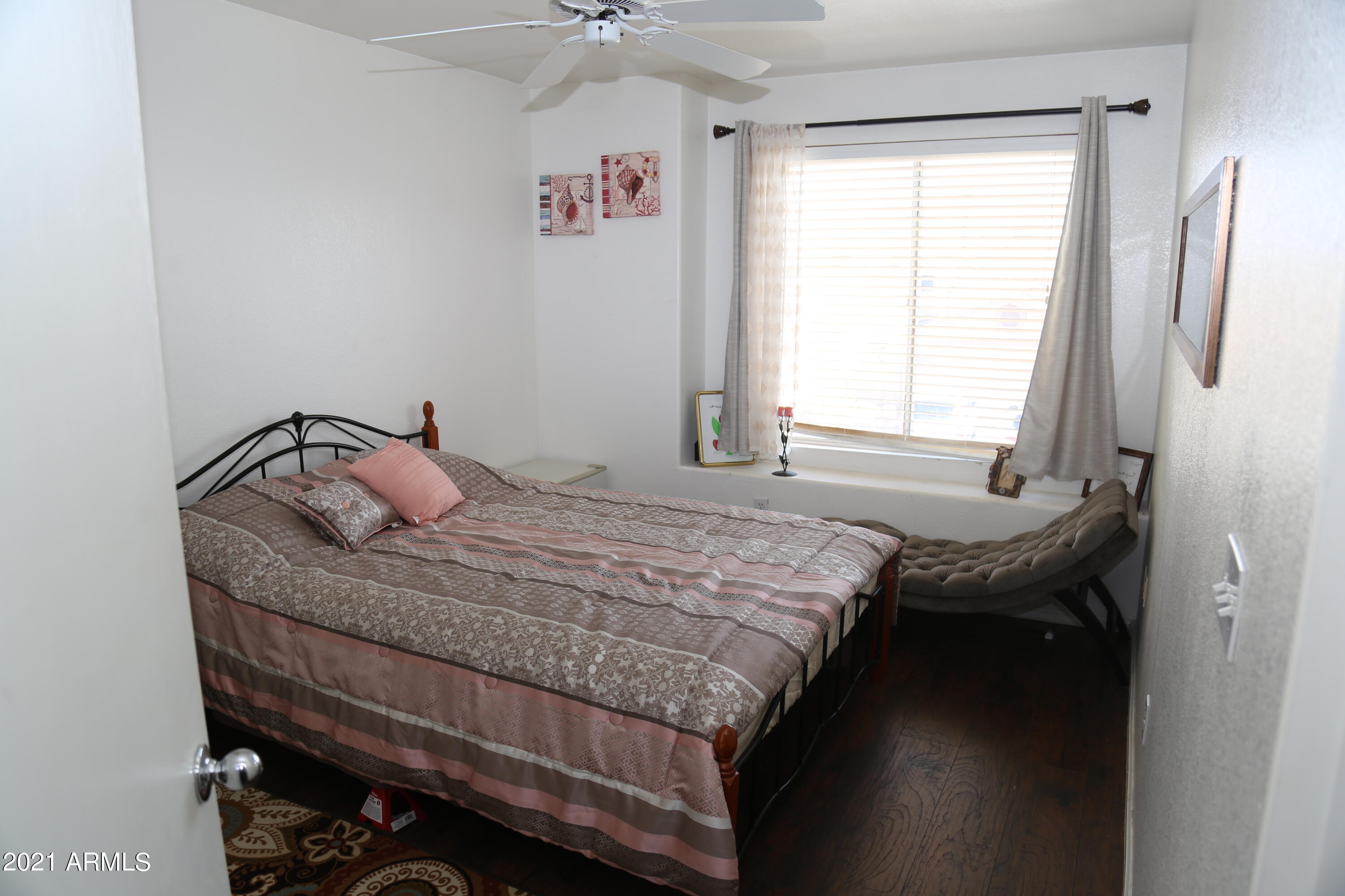 3112 East Escuda Road Phoenix, AZ 85050 - Photo 18 of 29 IMG_5919