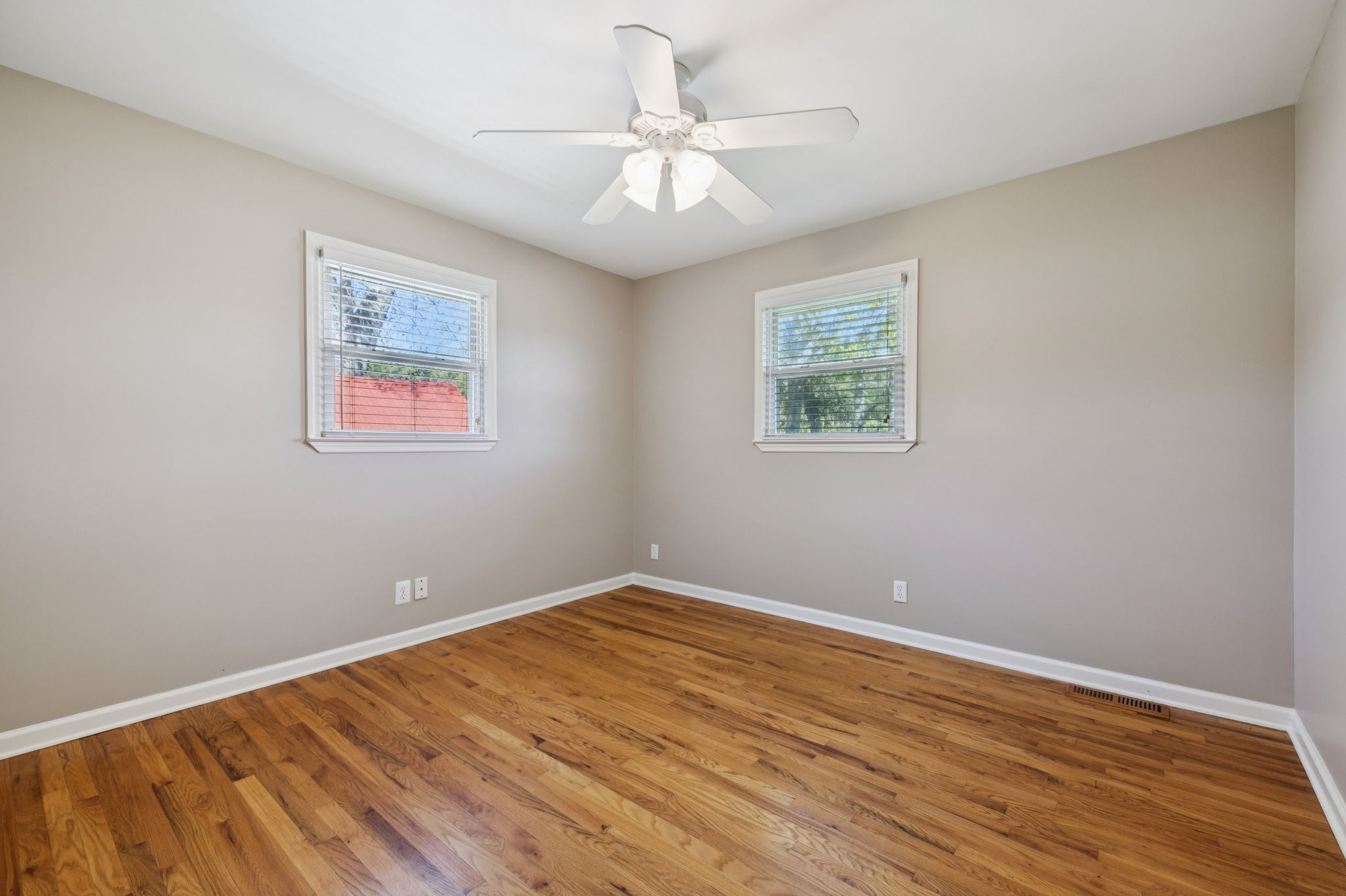 10446 Bold Springs Road McEwen, TN 37101 - Photo 24 of 54 a view of room with wooden floor and ceiling fan