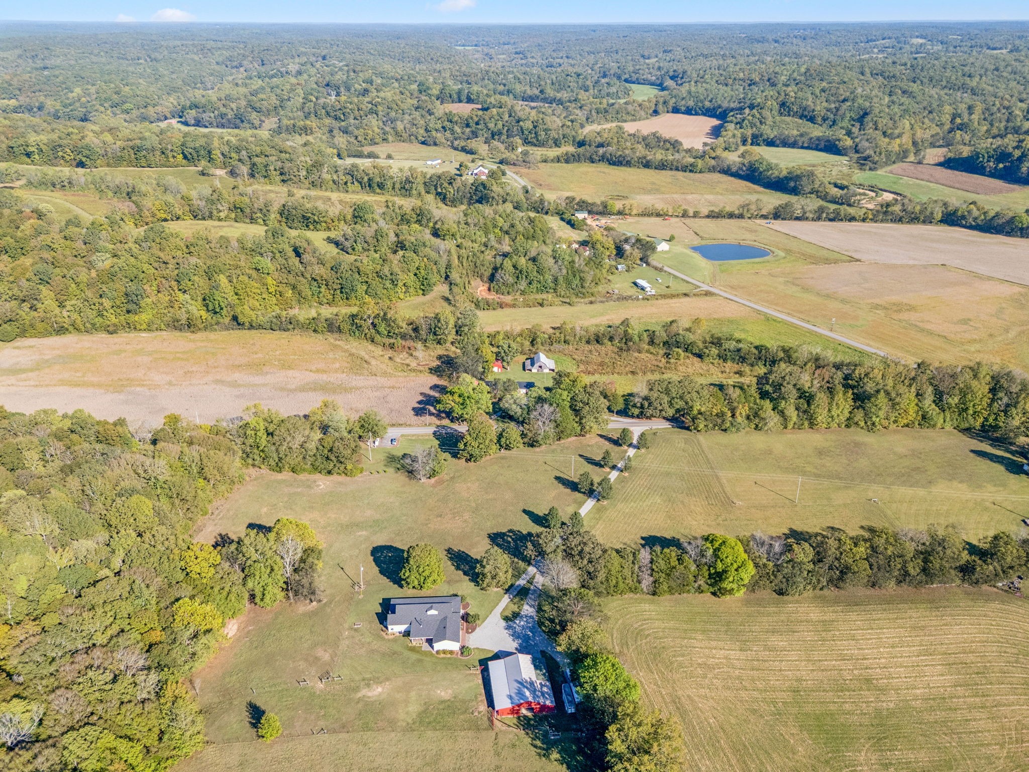 10446 Bold Springs Road McEwen, TN 37101 - Photo 43 of 54 an aerial view of ocean beach and residential houses with outdoor space