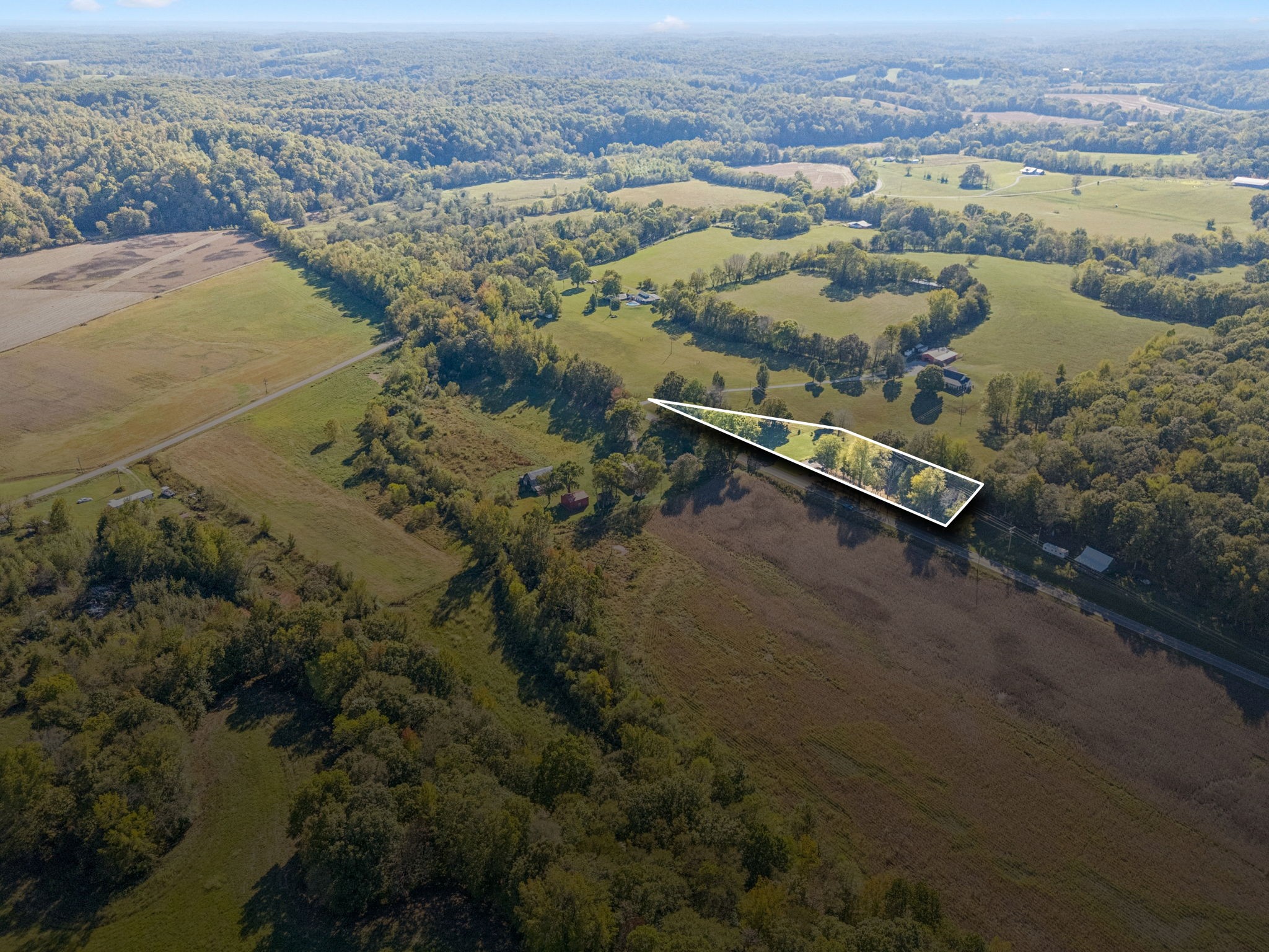 10446 Bold Springs Road McEwen, TN 37101 - Photo 52 of 54 an aerial view of residential houses with outdoor space