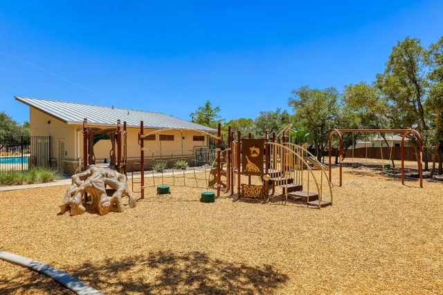 $2,300 | 1917 Centerline Lane, Georgetown, TX 78628