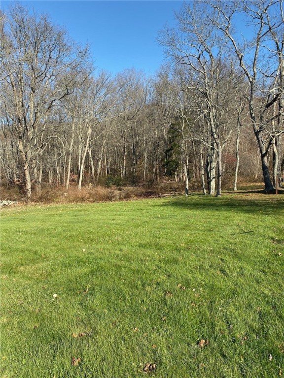 2634 Main Road Tiverton, RI 02878 - Photo 10 of 23 Gallery Image 10