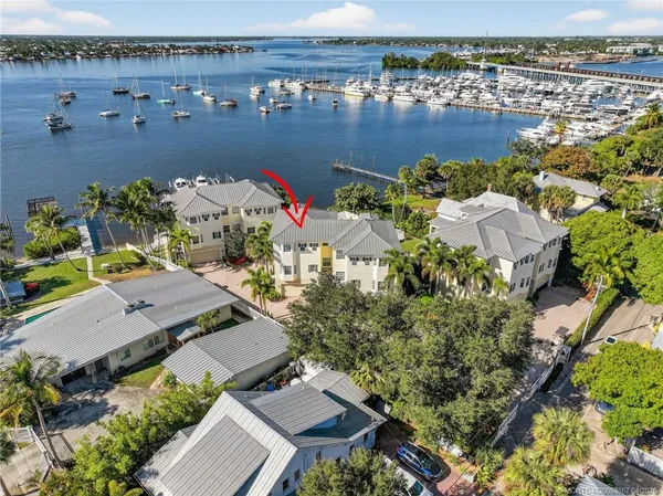 $2,395,000 | 334 Southwest Atlanta Avenue, Stuart, FL 34994