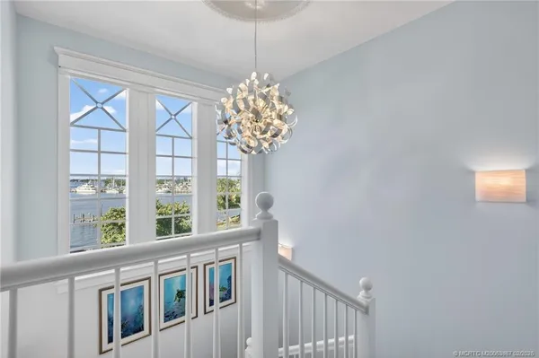 $2,400,000 | 334 Southwest Atlanta Avenue, Stuart, FL 34994