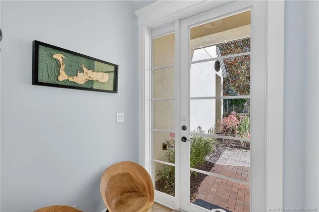 $2,400,000 | 334 Southwest Atlanta Avenue, Stuart, FL 34994