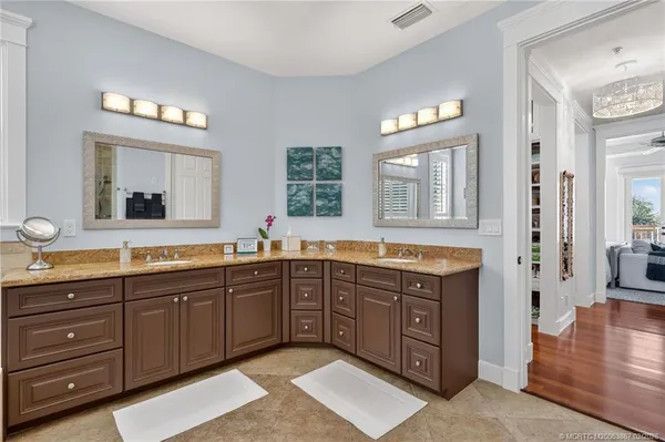 $2,400,000 | 334 Southwest Atlanta Avenue, Stuart, FL 34994