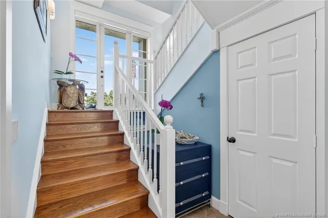 $2,400,000 | 334 Southwest Atlanta Avenue, Stuart, FL 34994