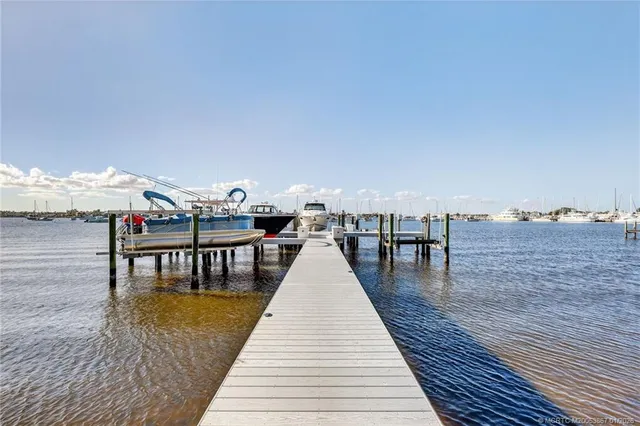 $2,400,000 | 334 Southwest Atlanta Avenue, Stuart, FL 34994