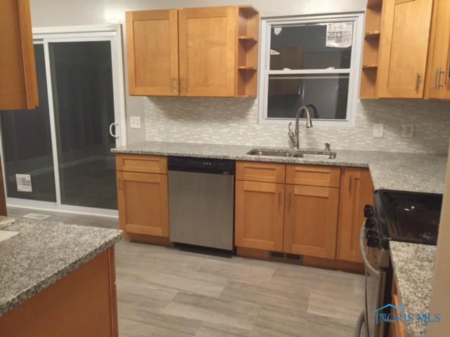 28784 Starlight Road Perrysburg, OH 43551 - Photo 2 of 14 Gallery Image 2
