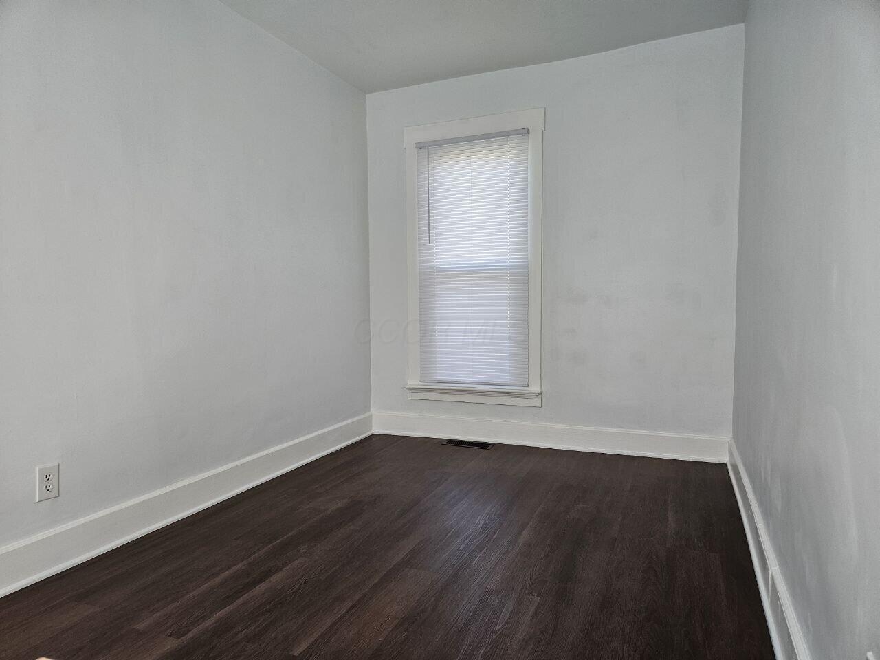 348 Walnut Street Circleville, OH 43113 - Photo 15 of 18 photo_2026-03-11_00-30-39