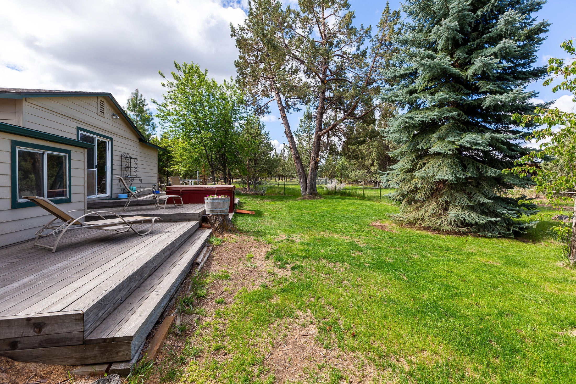 61255 Ward Road Bend, OR 97702 - Photo 42 of 63 Fenced Backyard