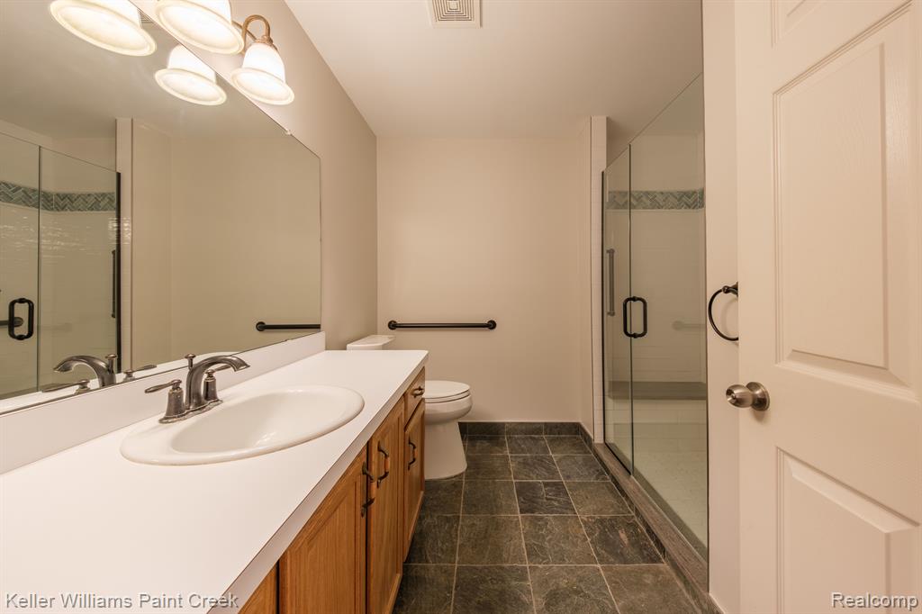 456 Newcastle Lane Romeo, MI 48065 - Photo 13 of 26 Gallery Image 13