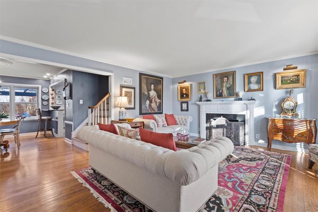 5426 Mission Road Fairway, KS 66205 - Photo 2 of 43