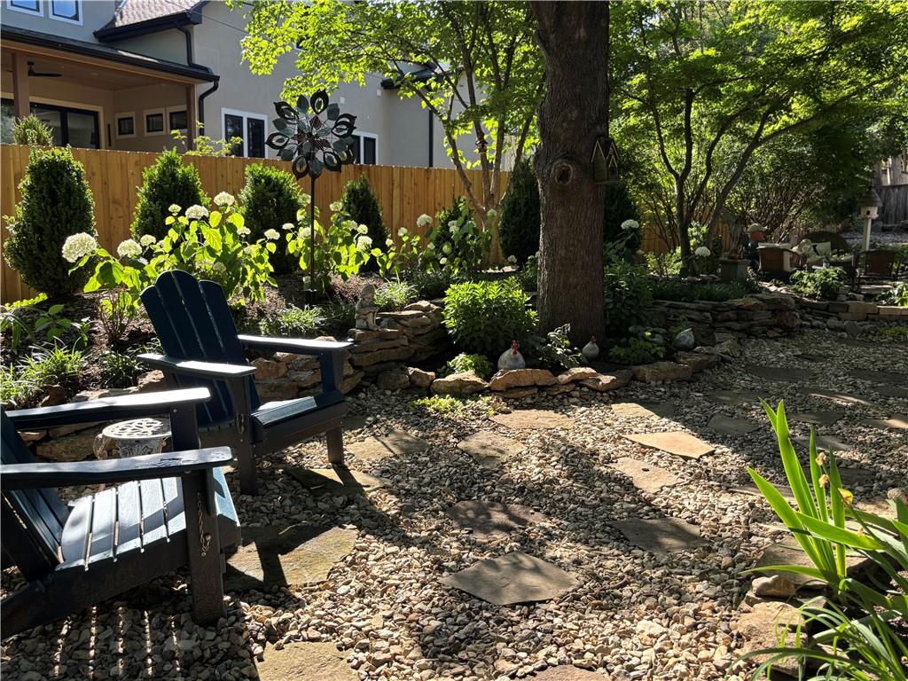 5426 Mission Road Fairway, KS 66205 - Photo 40 of 43