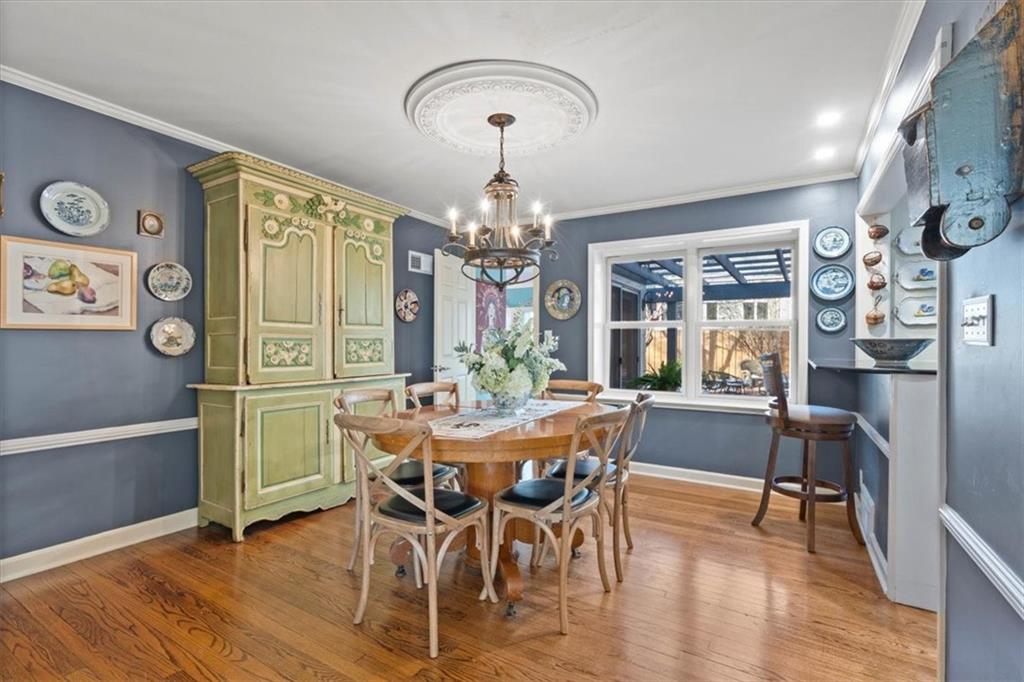 5426 Mission Road Fairway, KS 66205 - Photo 6 of 43