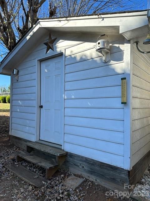 606 Carbon City Road Morganton, NC 28655 - Photo 17 of 28 Gallery Image 17