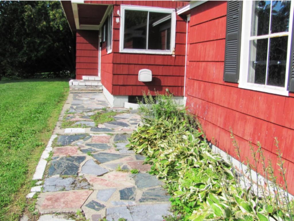 120 Park Street Proctor, VT 05765 - Photo 5 of 23 Gallery Image 5