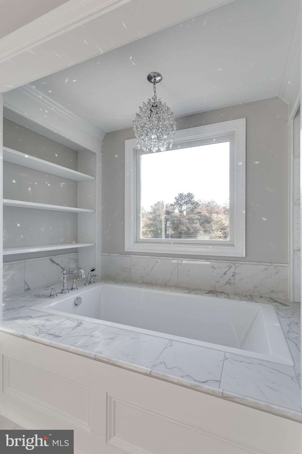 11701 Valley Road Fairfax, VA 22033 - Photo 18 of 36 Elegant features