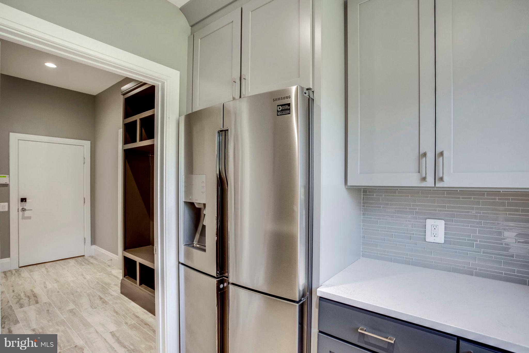 11701 Valley Road Fairfax, VA 22033 - Photo 24 of 36 Cater's Kitchen
