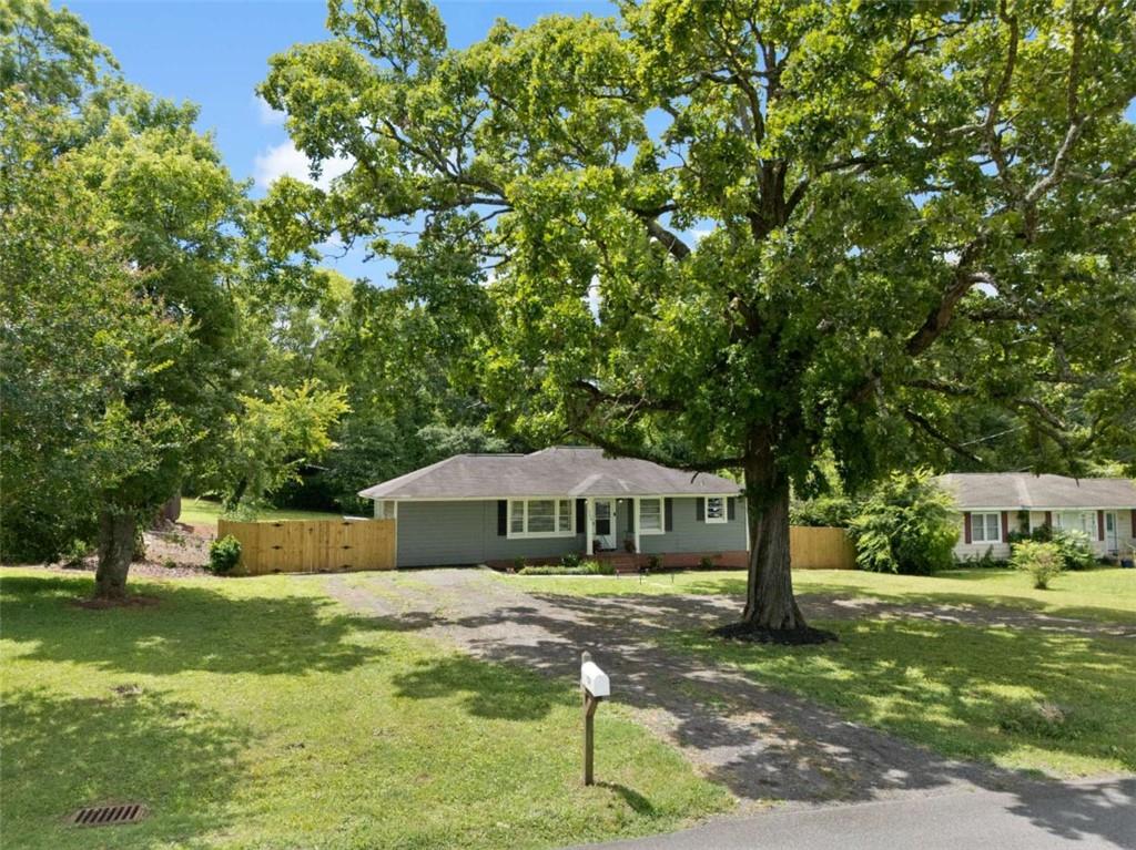 1306 Calhoun Avenue Northeast Rome, GA 30161 - Photo 6 of 35