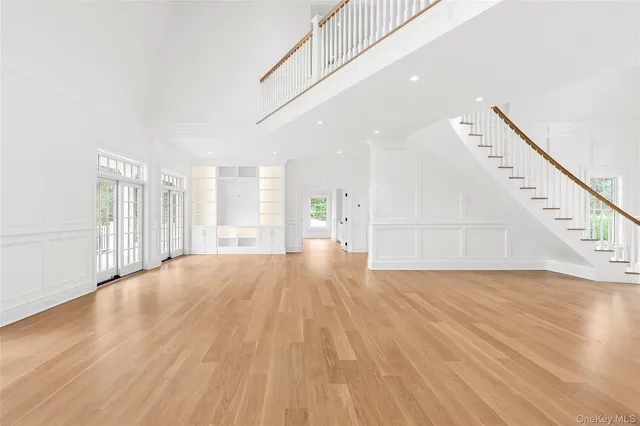 $5,999,999 | 44 Club Lane, Remsenburg, NY 11960