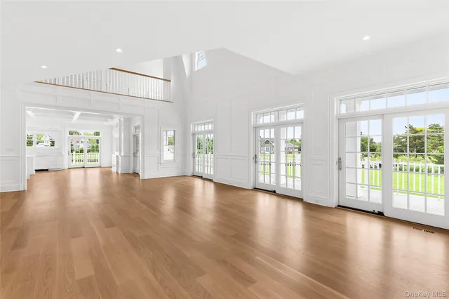 $5,999,999 | 44 Club Lane, Remsenburg, NY 11960